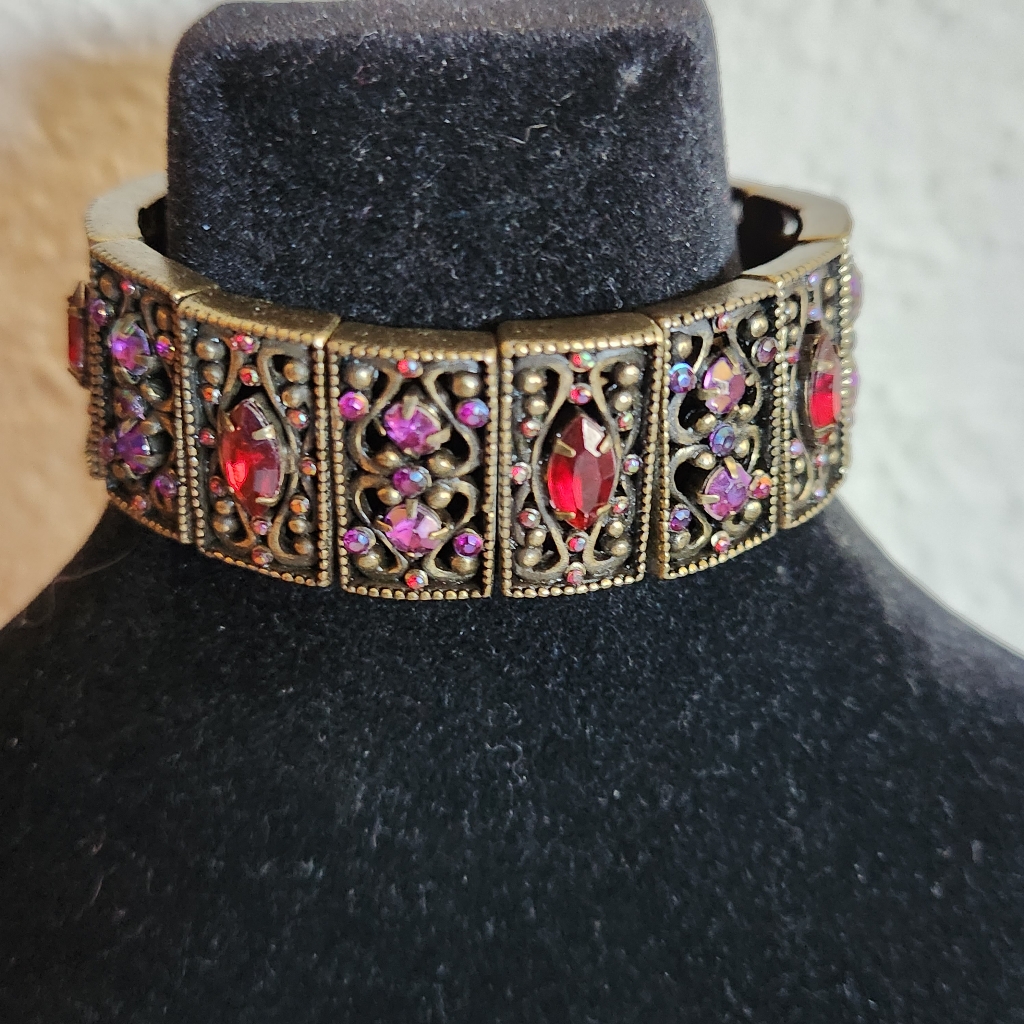 Lovely Bronze Stretch Bracelet With Purple And Red Stones 8"